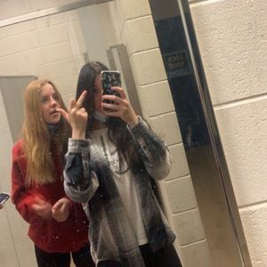 Meet your Posher, Leah